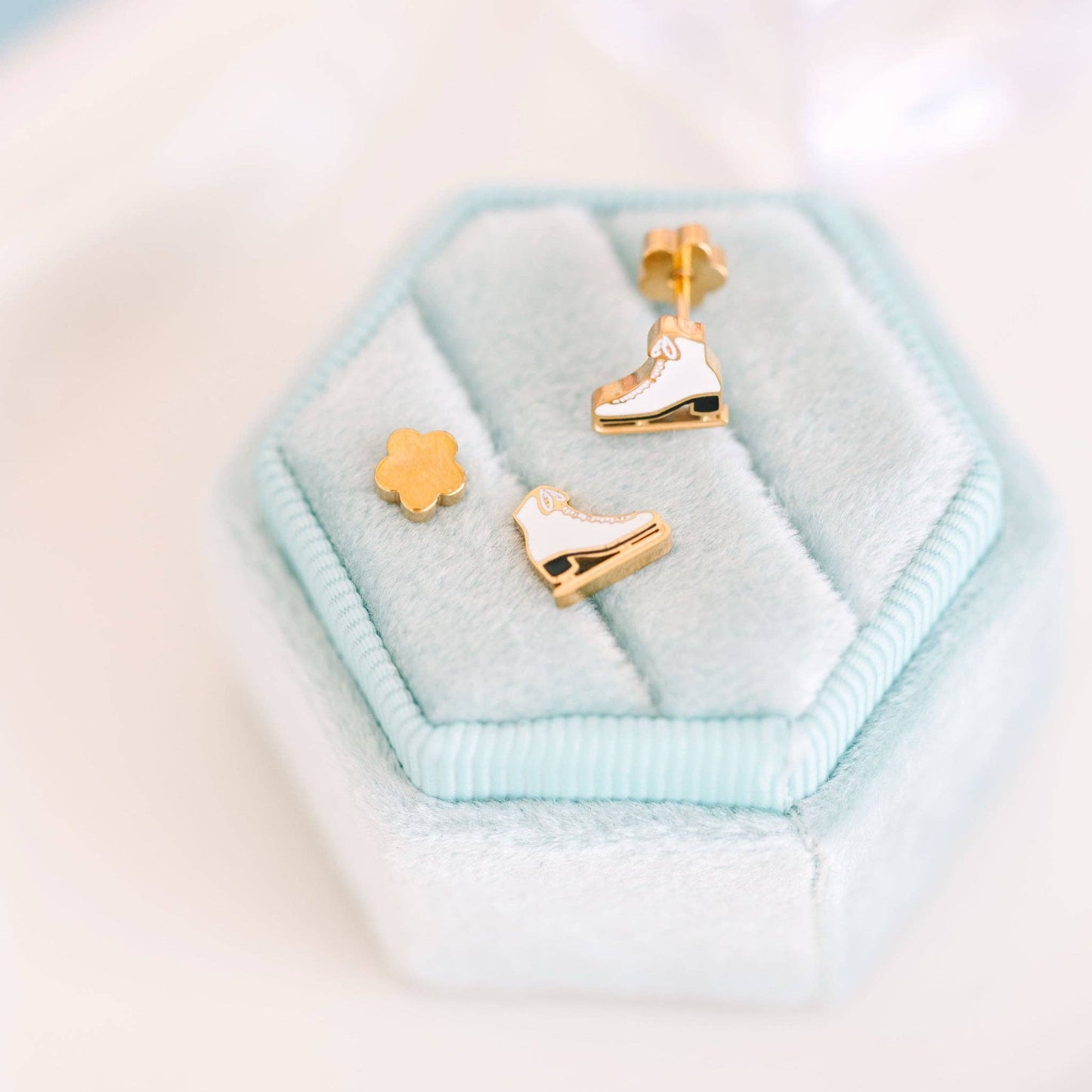 Ice Skate Earrings - Après NJ
