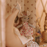Mouse and the Moon