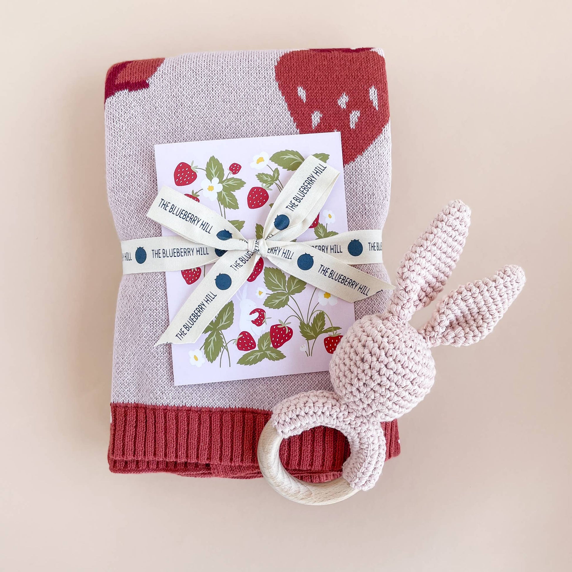  strawberry print card with matching blanket 