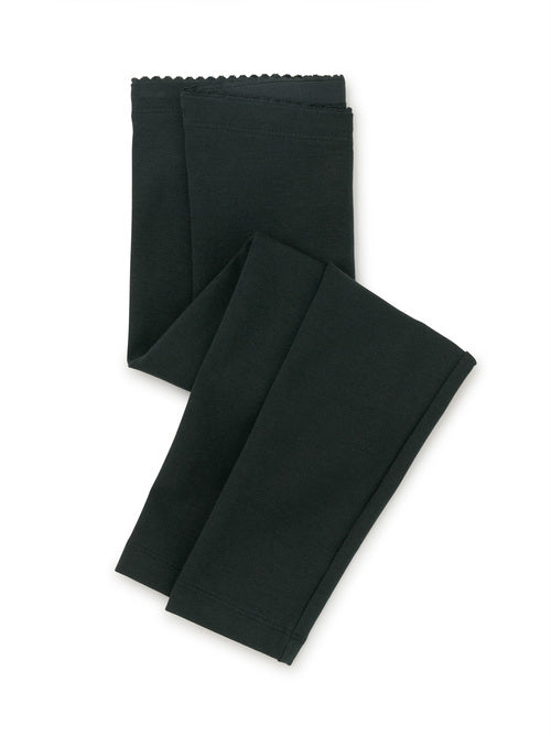 black leggings folded 