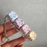Leopard clicker