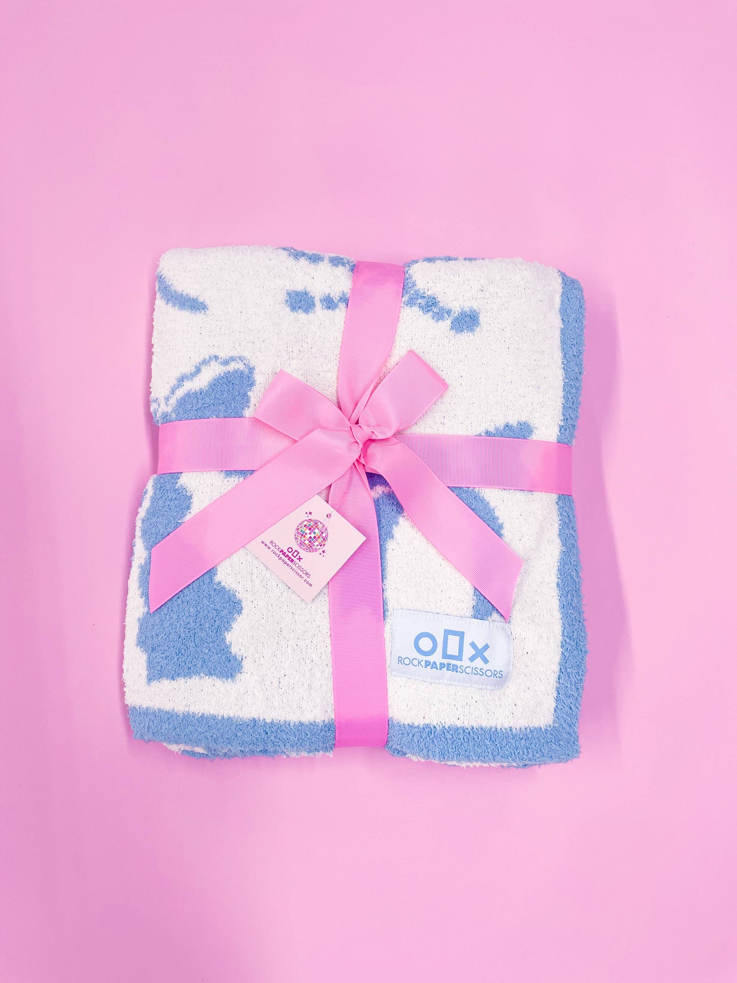 Blue bow blanket