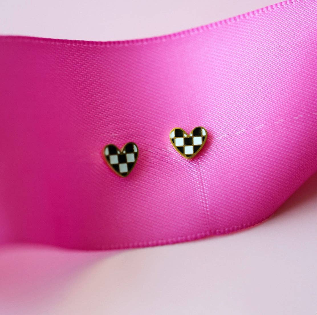 Checkered Heart Earrings - Après NJ