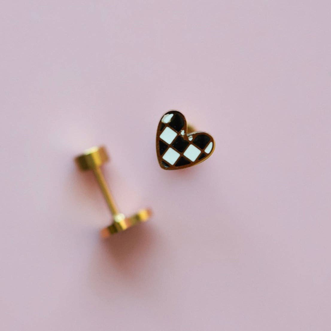 Checkered Heart Earrings - Après NJ
