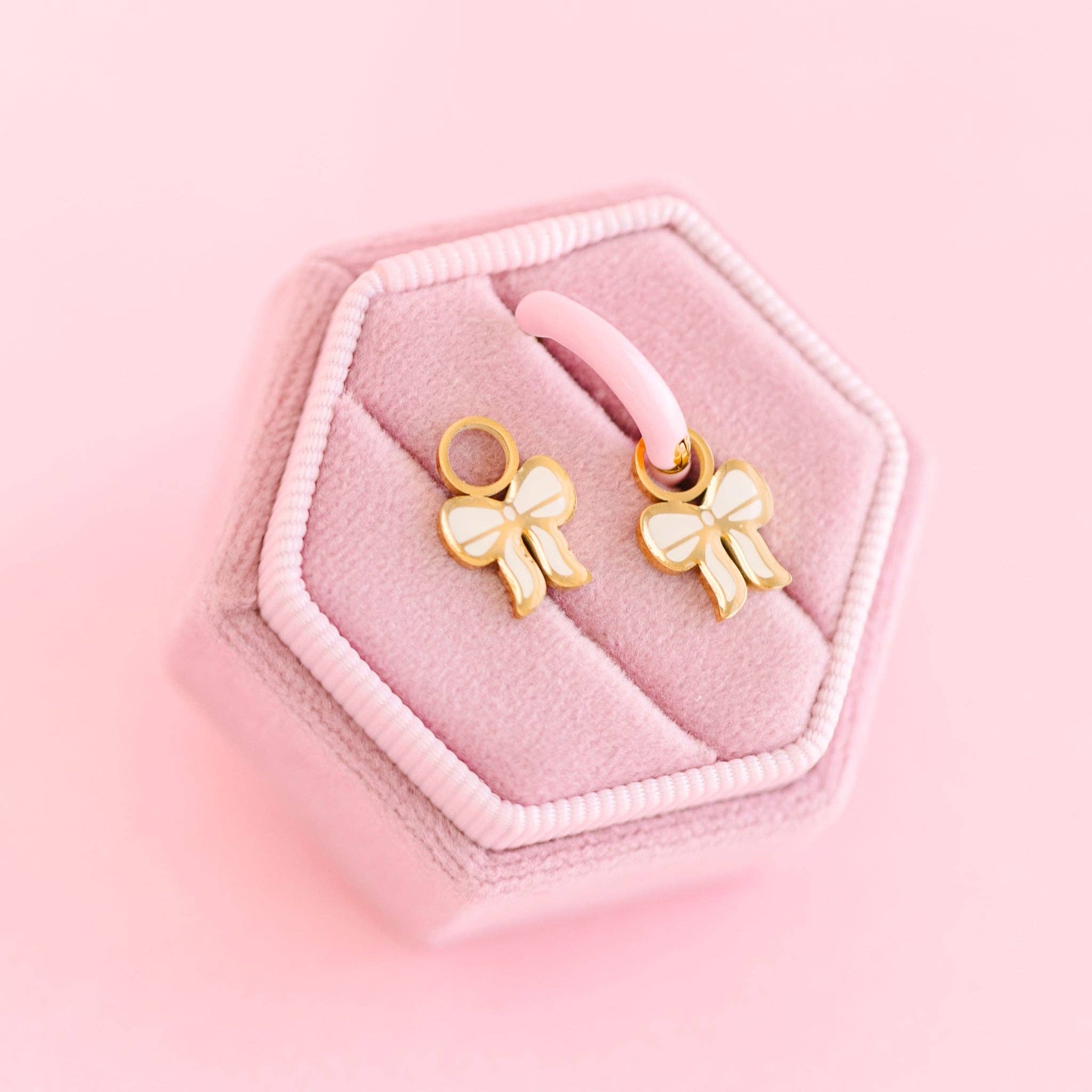 Cream Bow Earring Charms - Après NJ