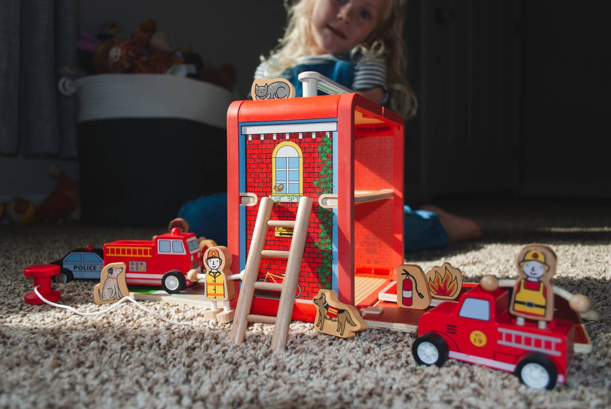 Firehouse Suitcase Playset - Après NJ