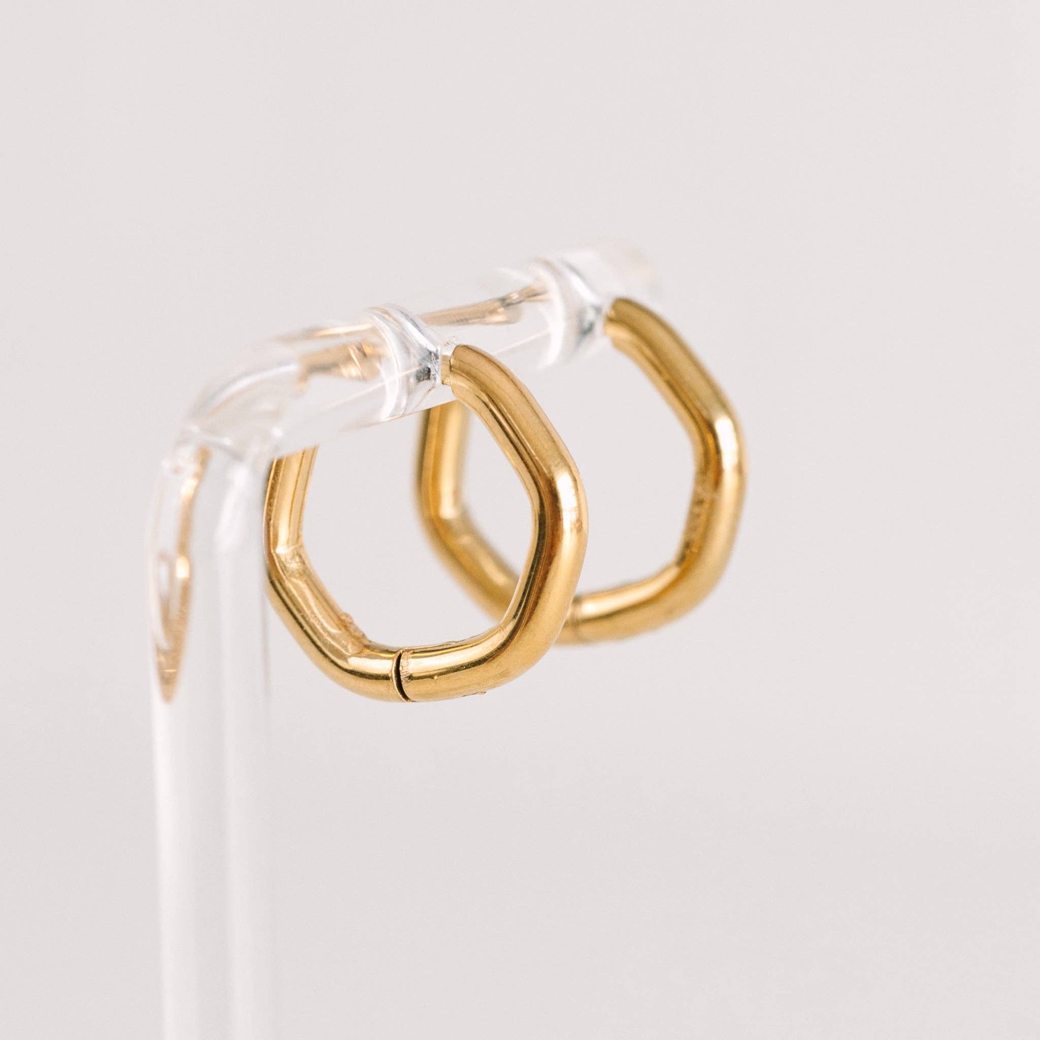 Hexagon Huggie Earrings - Après NJ