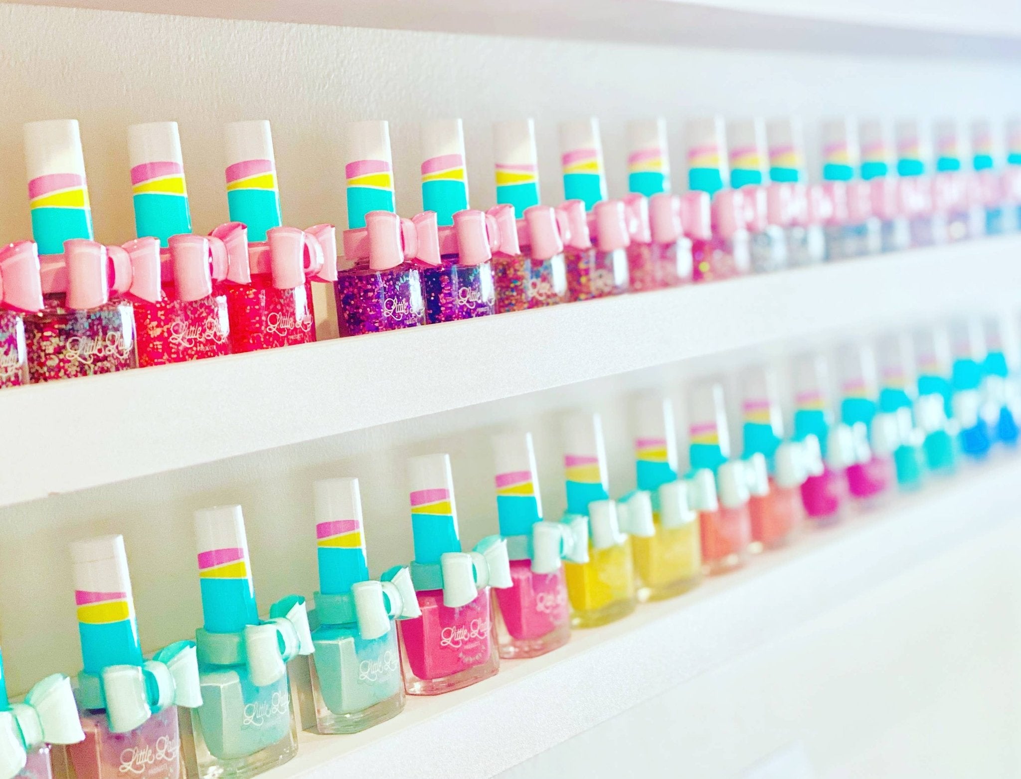 Rainbow Bubbles Nail Polish - Après NJ