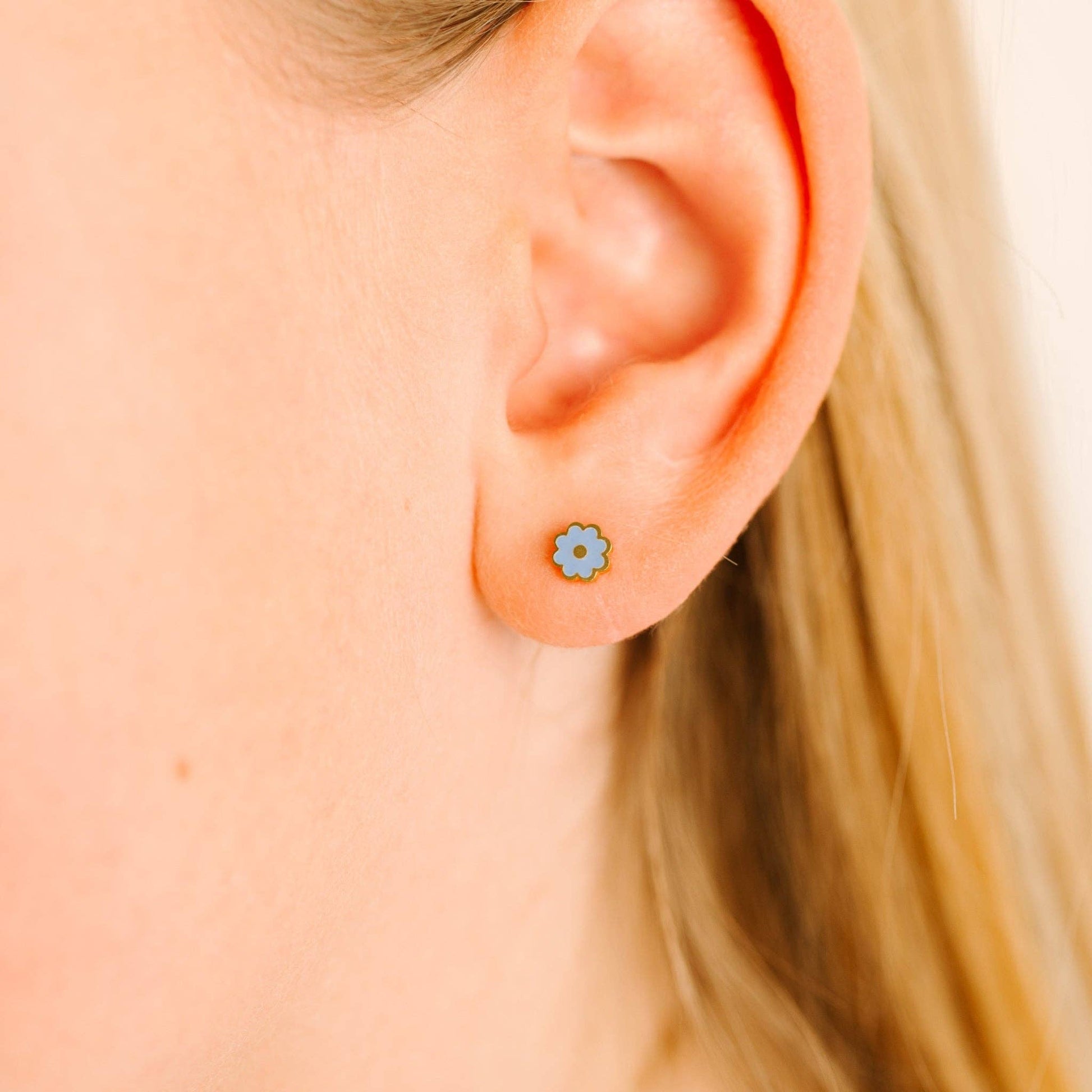 Tiny Blue Flower Earrings - Après NJ