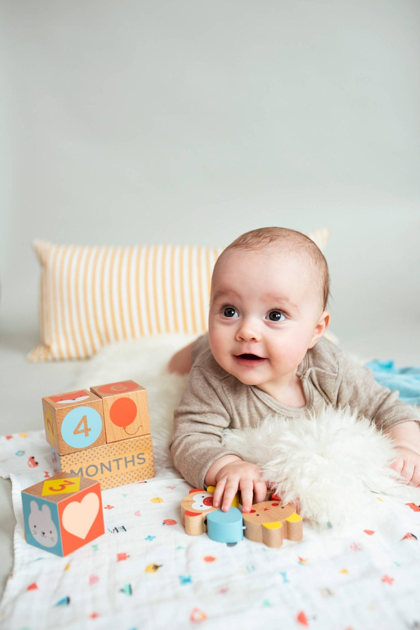 Wooden Baby Milestone Blocks - Après NJ